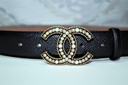 Chanel Caviar Pattern Belt Silver Diamond Buckle