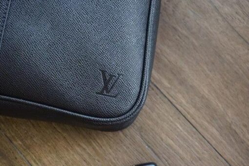 Louis Vuitton Porte-Documents Voyage PM Taiga Leather M34418 - Brands Gateway
