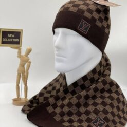 Louis Vuitton Petit Damier Hat & Scarf